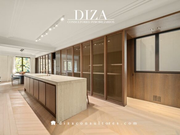 Apartment Of 150 M² With Park Views In Retiro