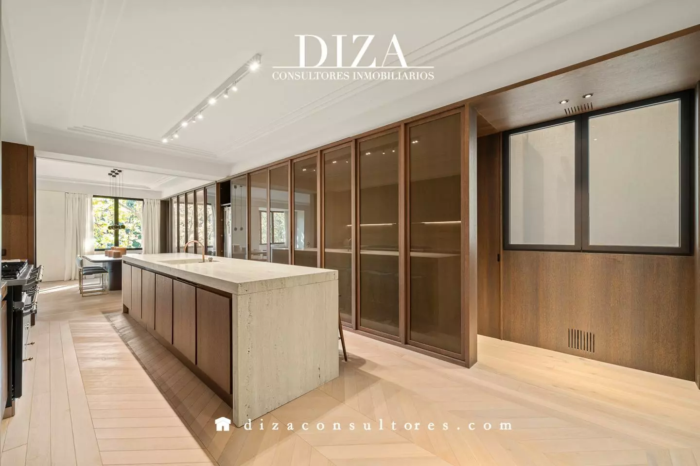 Apartment Of 150 M² With Park Views In Retiro