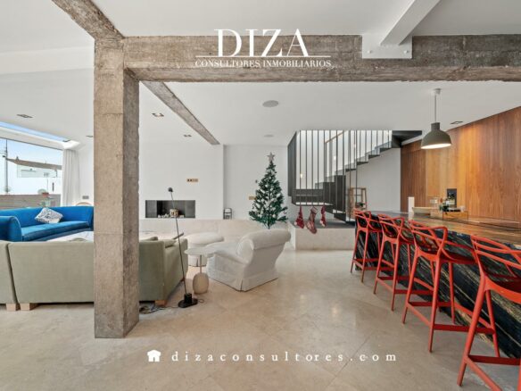 Penthouse Of 200 M² With Terrace In Hermosilla