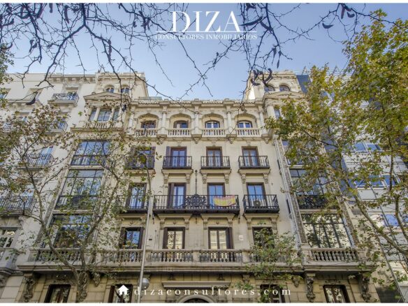 House Of 500 M² With Garden View In Madrid