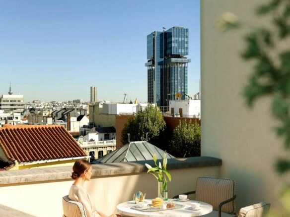 Penthouse Of 120 M² With Exclusive Brand New Features In Almagro