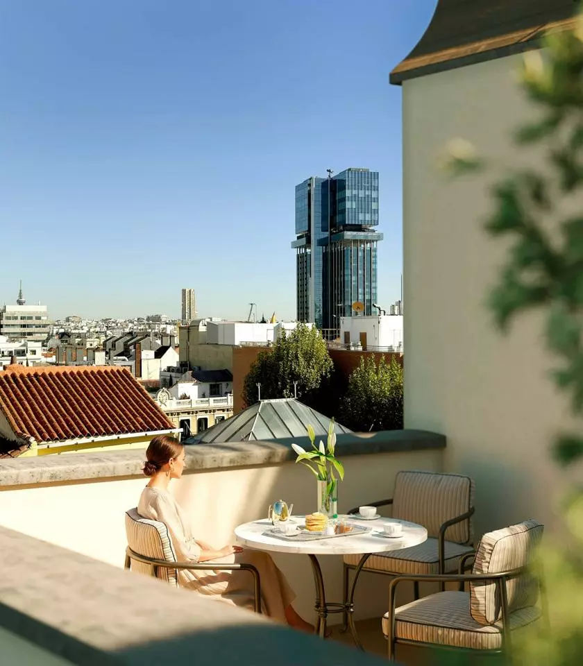 4235605-3ff1eb2f Penthouse Of 120 M² With Exclusive Brand New Features In Almagro