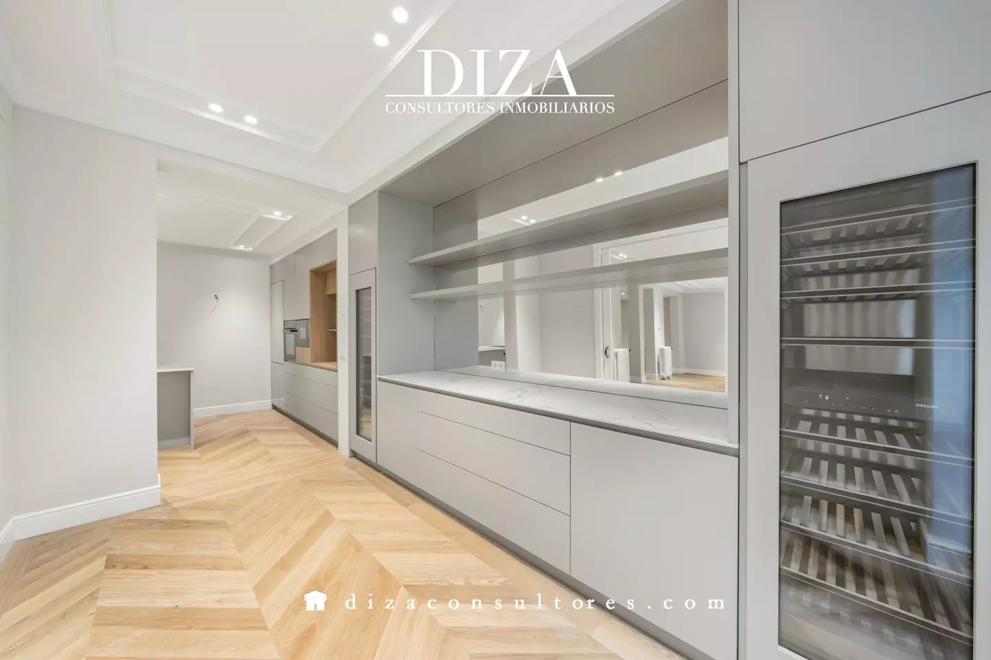 4265057-3f4f50d2 Apartment Of 100 M² With Terrace And Design In Recoletos