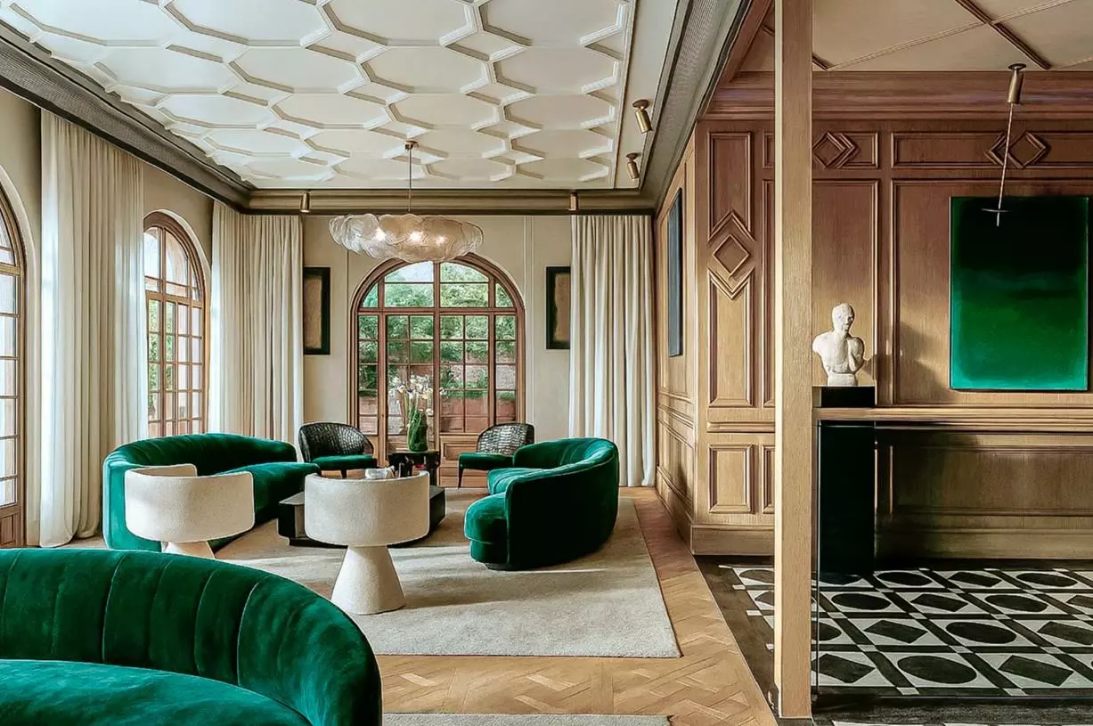 Apartment Of 120 M² With Designer Finishes In Chamberí