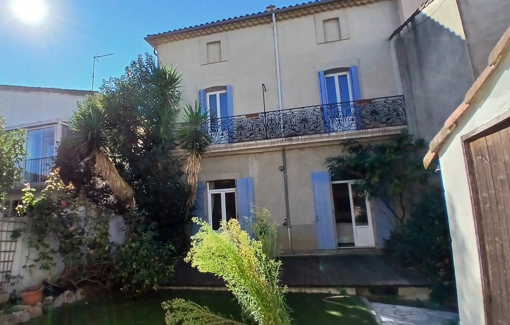 House Of 240 M² In Cessenon Sur Orb, France