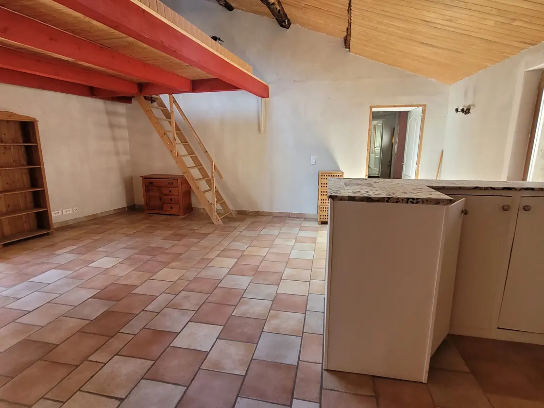 House Of 177 M² In Faugeres, France