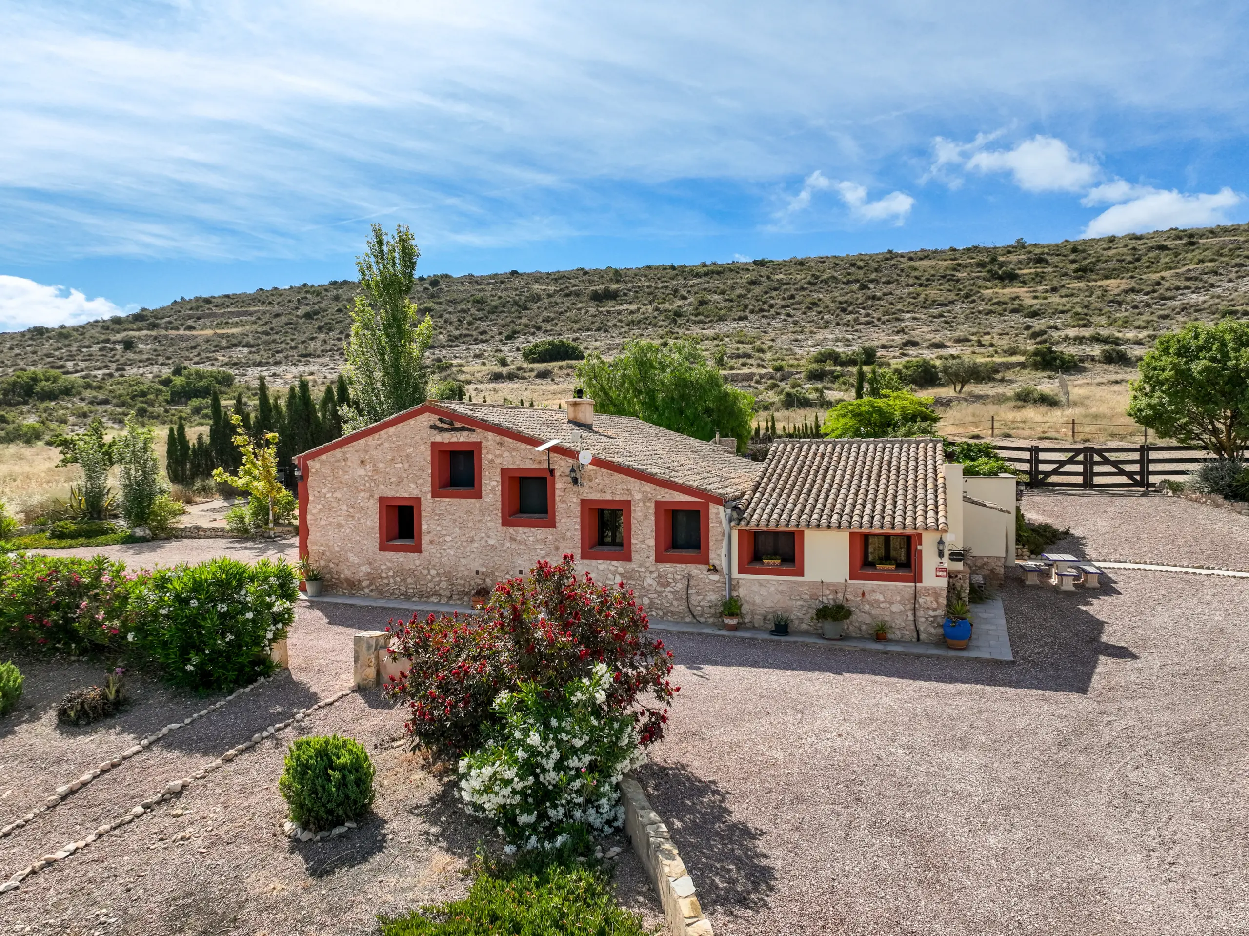 Country House Of 213 M² In Pinoso, Spain
