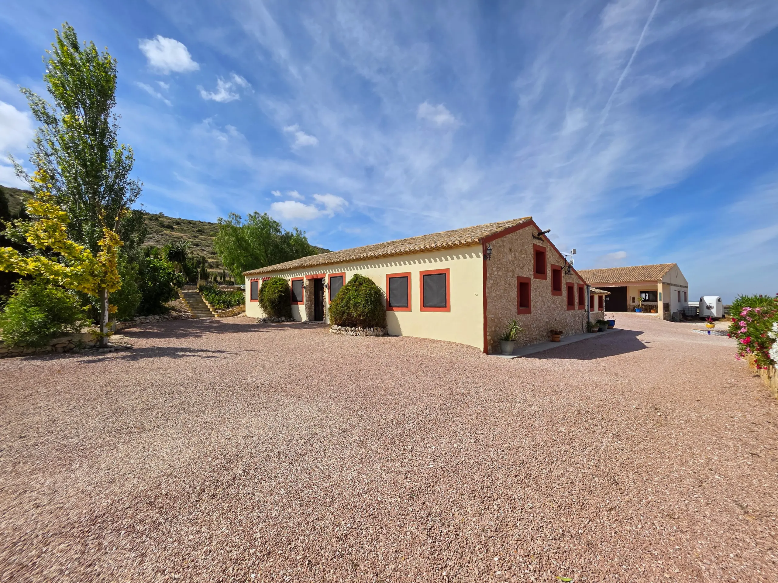 Country House Of 213 M² In Pinoso, Spain