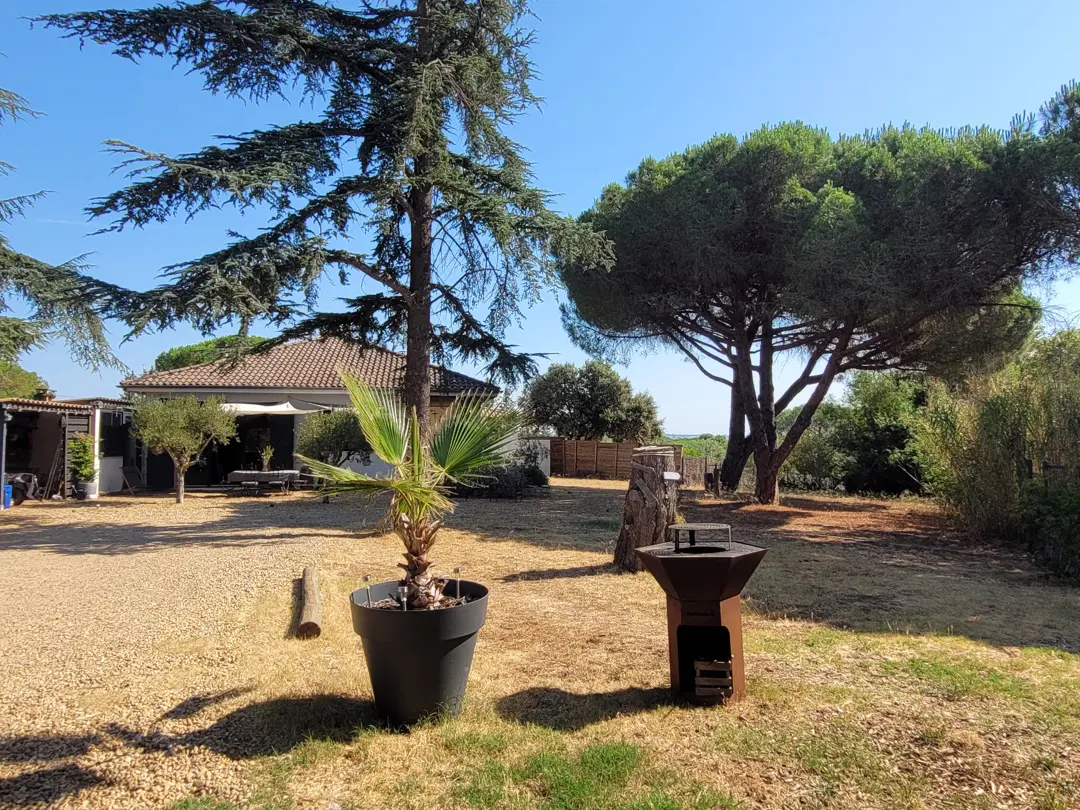 Detached House Of 160 M² In Pezenas, France