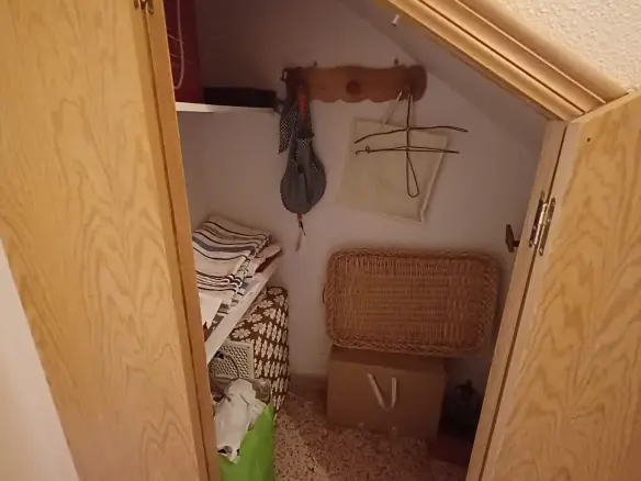 3-bedroom Townhouse In Pinoso, Spain (135 M²)