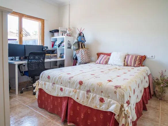 4-bedroom Detached Villa In Pinoso, Spain (113 M²)