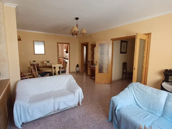 3-bedroom Townhouse In Pinoso, Spain (135 M²)