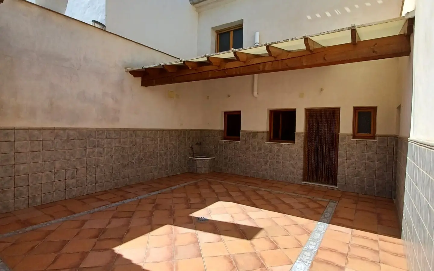 Townhouse Of 135 M² In Pinoso, Spain