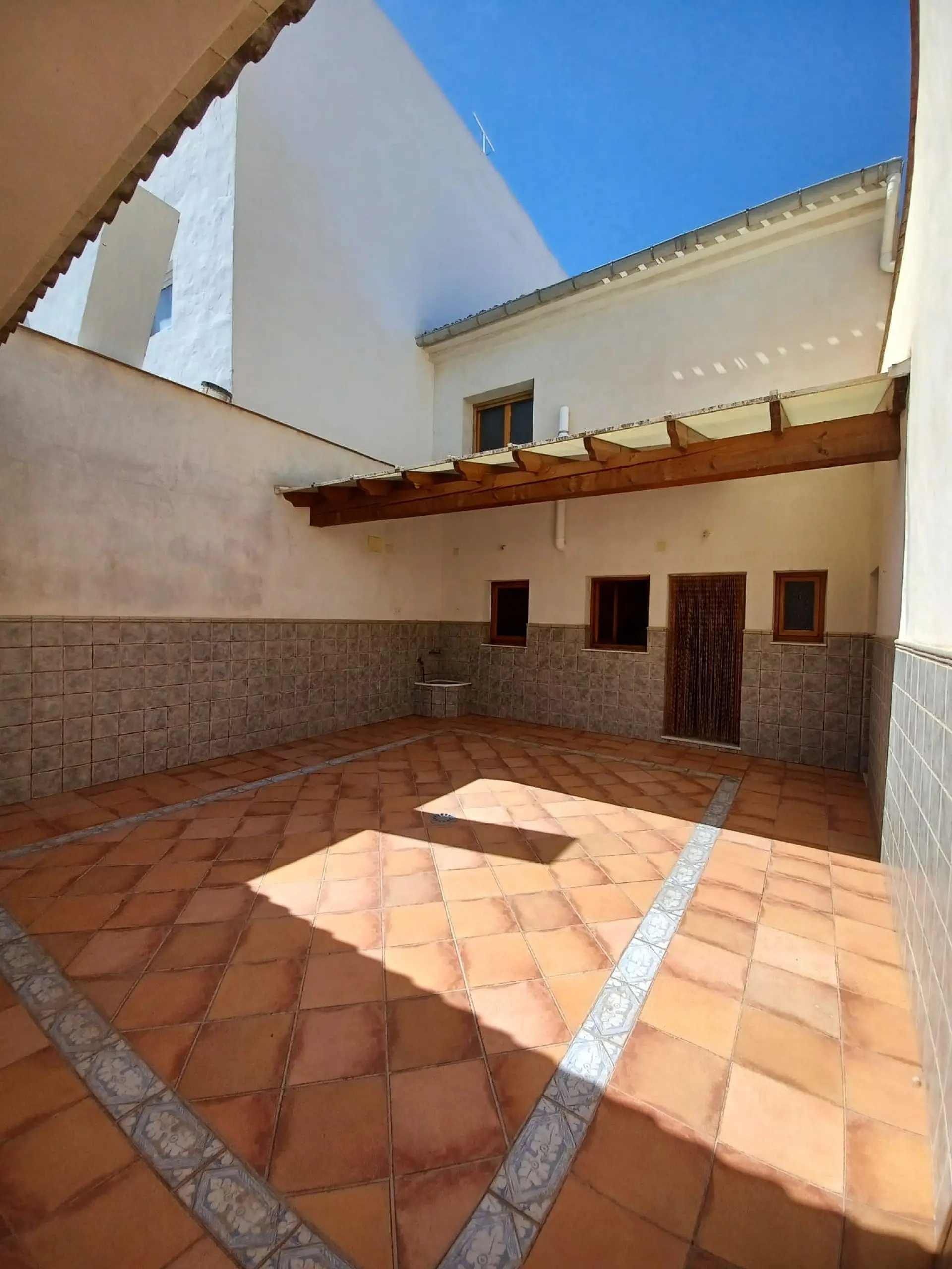 Townhouse Of 135 M² In Pinoso, Spain