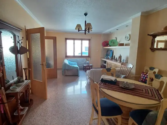 3-bedroom Townhouse In Pinoso, Spain (135 M²)