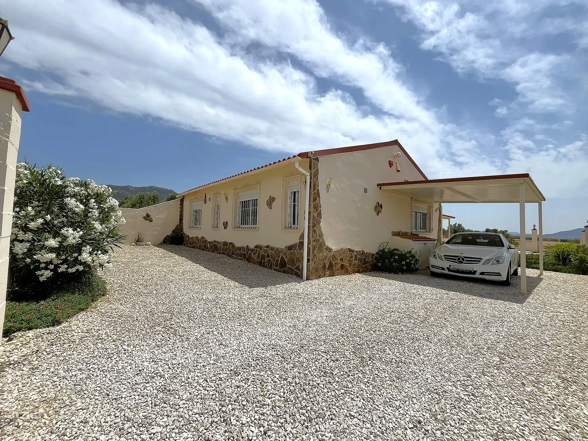 Country House Of 115 M² In Spain