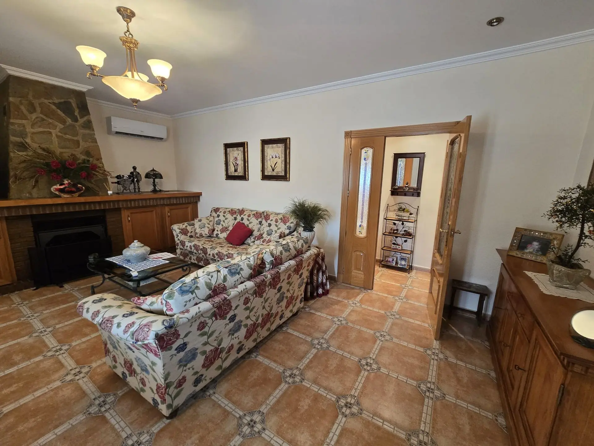 Detached Villa Of 230 M² In Villena, Spain