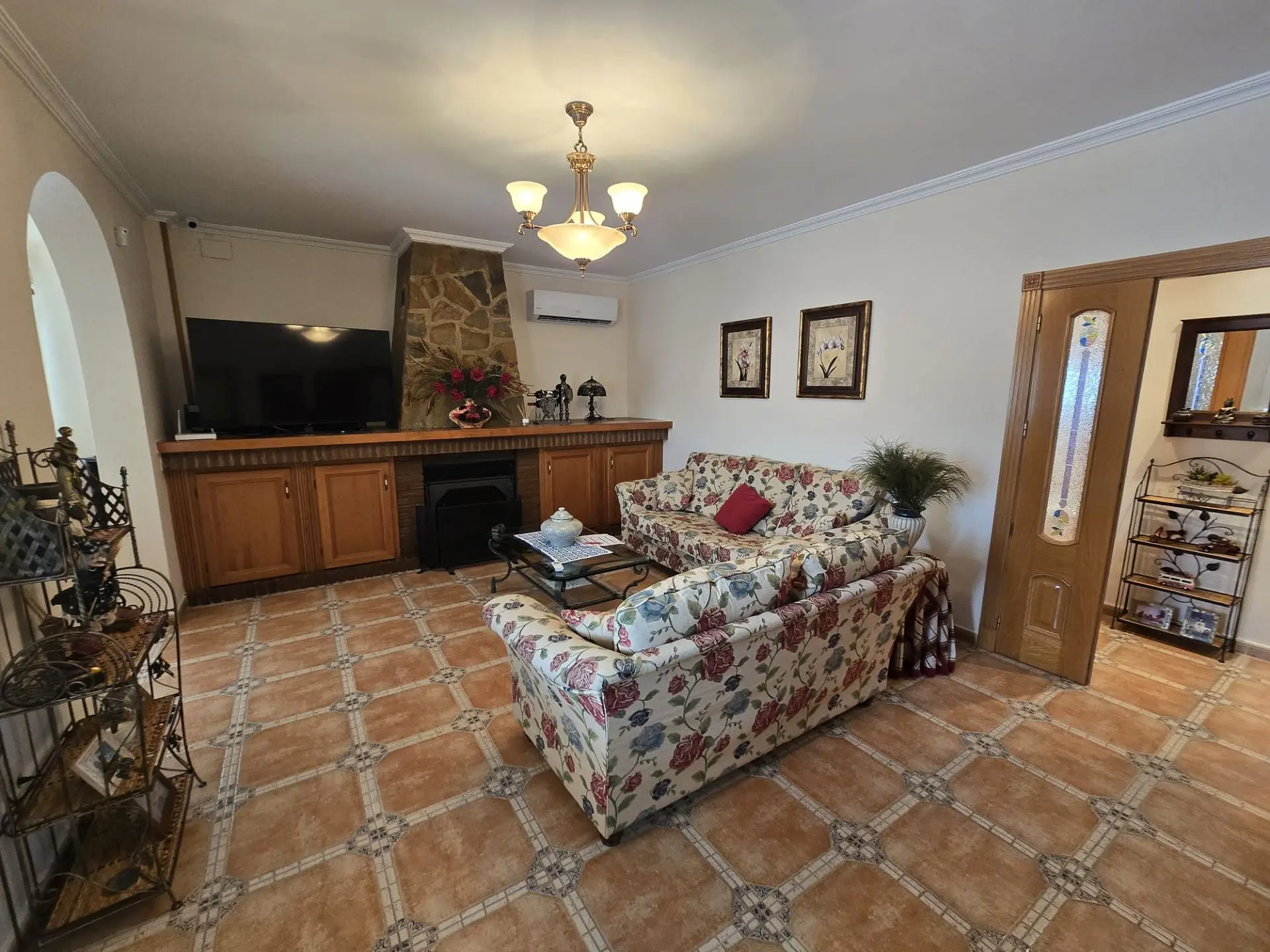 Detached Villa Of 230 M² In Villena, Spain