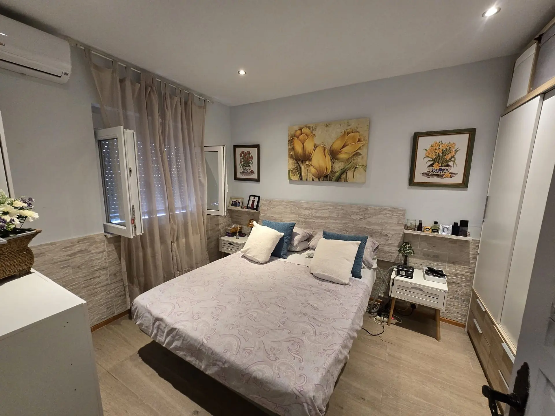 Townhouse Of 92 M² With Features In Pinoso, Spain