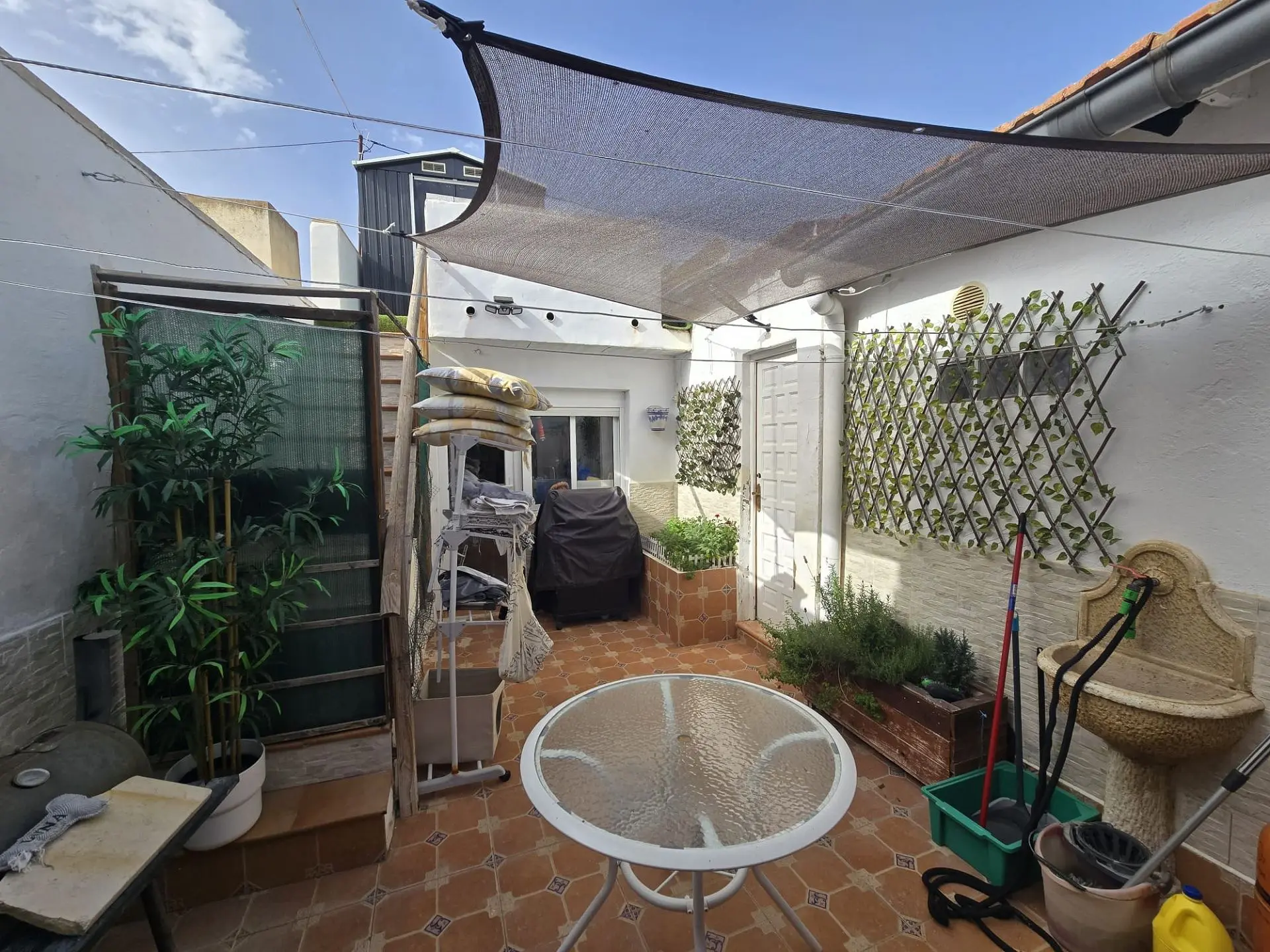 Townhouse Of 92 M² With Features In Pinoso, Spain