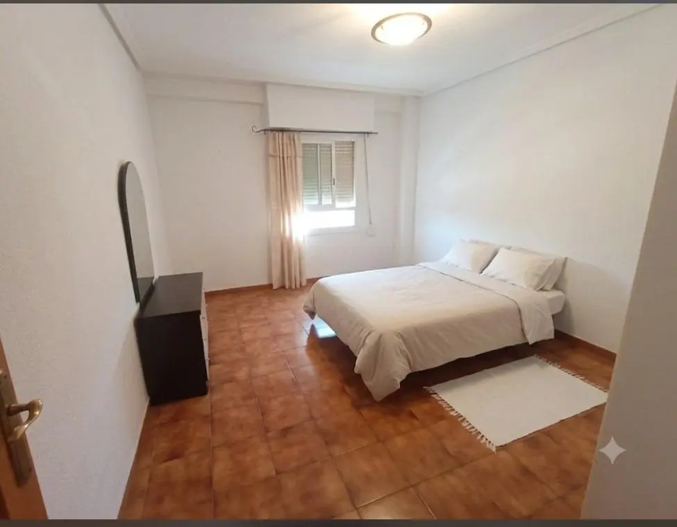 Flat Of 142 M² In Elche, Spain