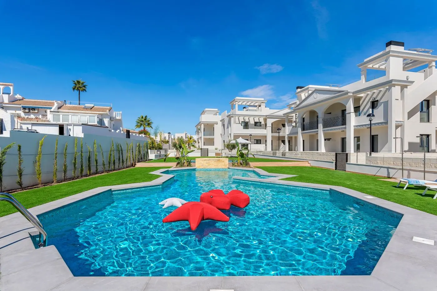 Apartment Of 107 M² In Rojales, Spain