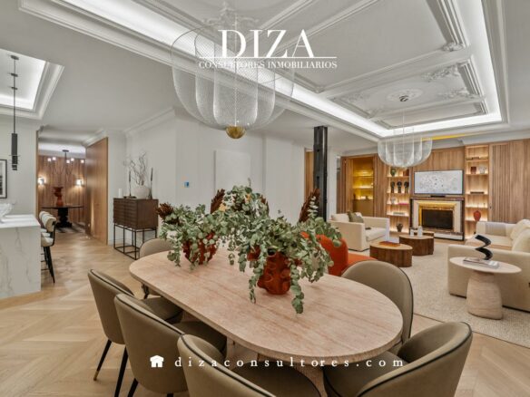 Apartment Of 100 M² With Sea View In Recoletos