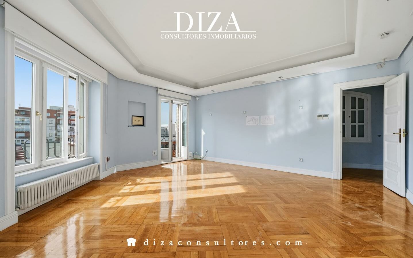 Apartment Of 150 M² With Classic Building Features In Salamanca