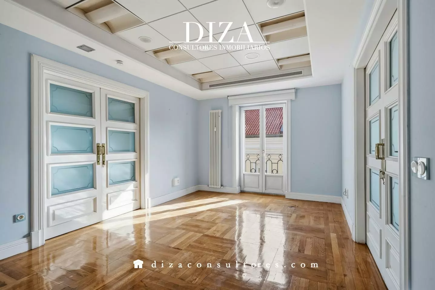 4238516-64712410 Apartment Of 150 M² With Classic Building Features In Salamanca