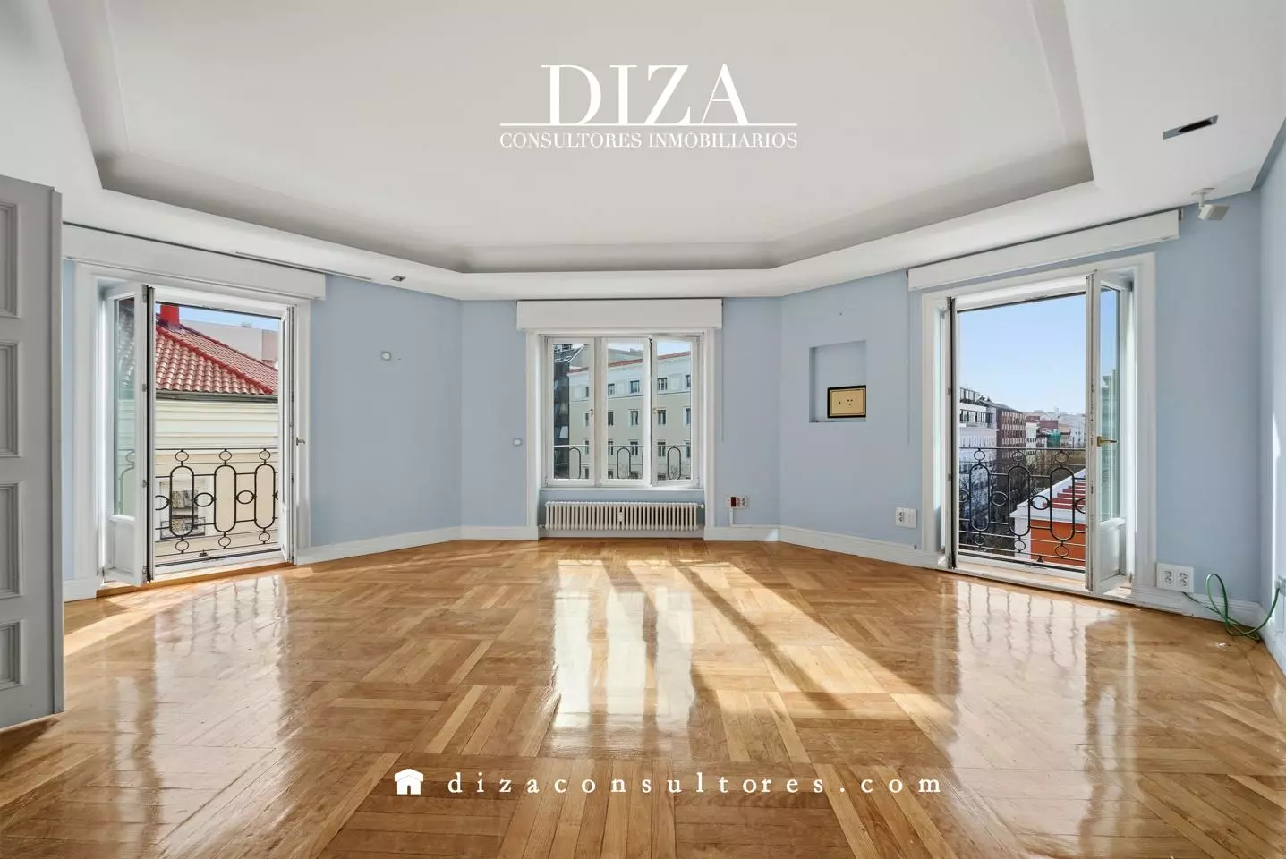 4238516-ac01005e Apartment Of 150 M² With Classic Building Features In Salamanca