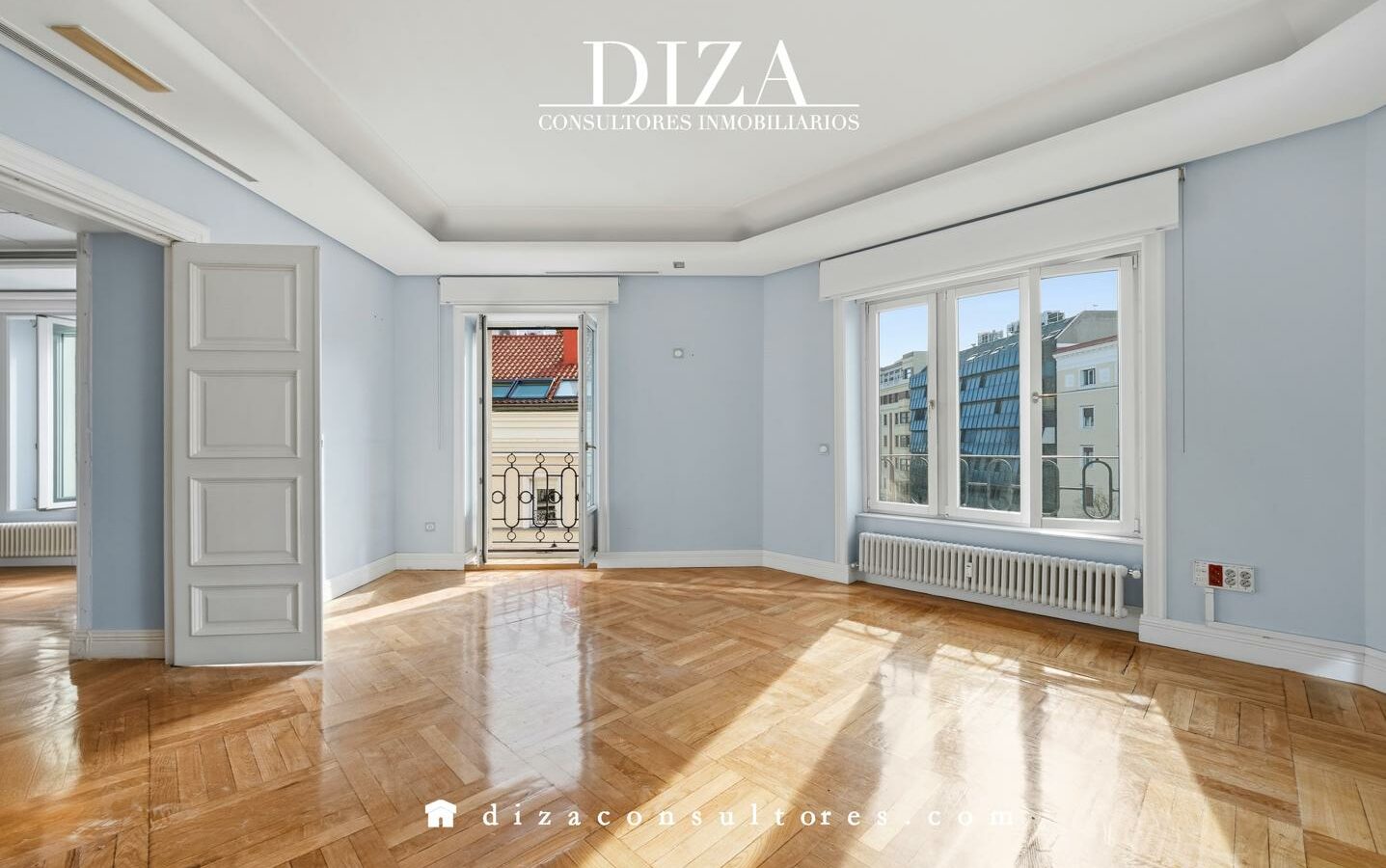 Apartment Of 150 M² With Classic Building Features In Salamanca