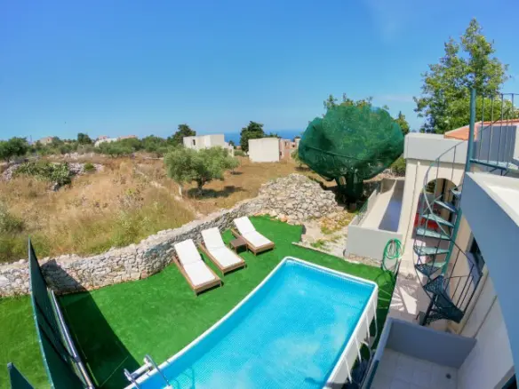 Flat Of 118 M² In Crete