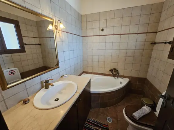 Villa In Heraclion Cretes, Greece (250 M²)