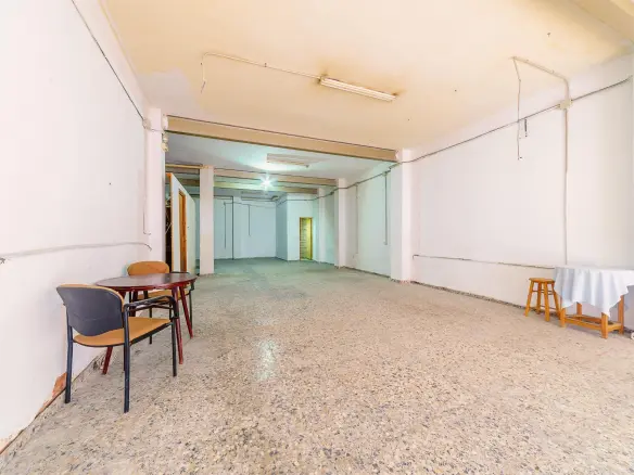 Commercial Unit 106 M² In Elche, Spain**title:** 106 M² Commercial Unit In Elche, Spain