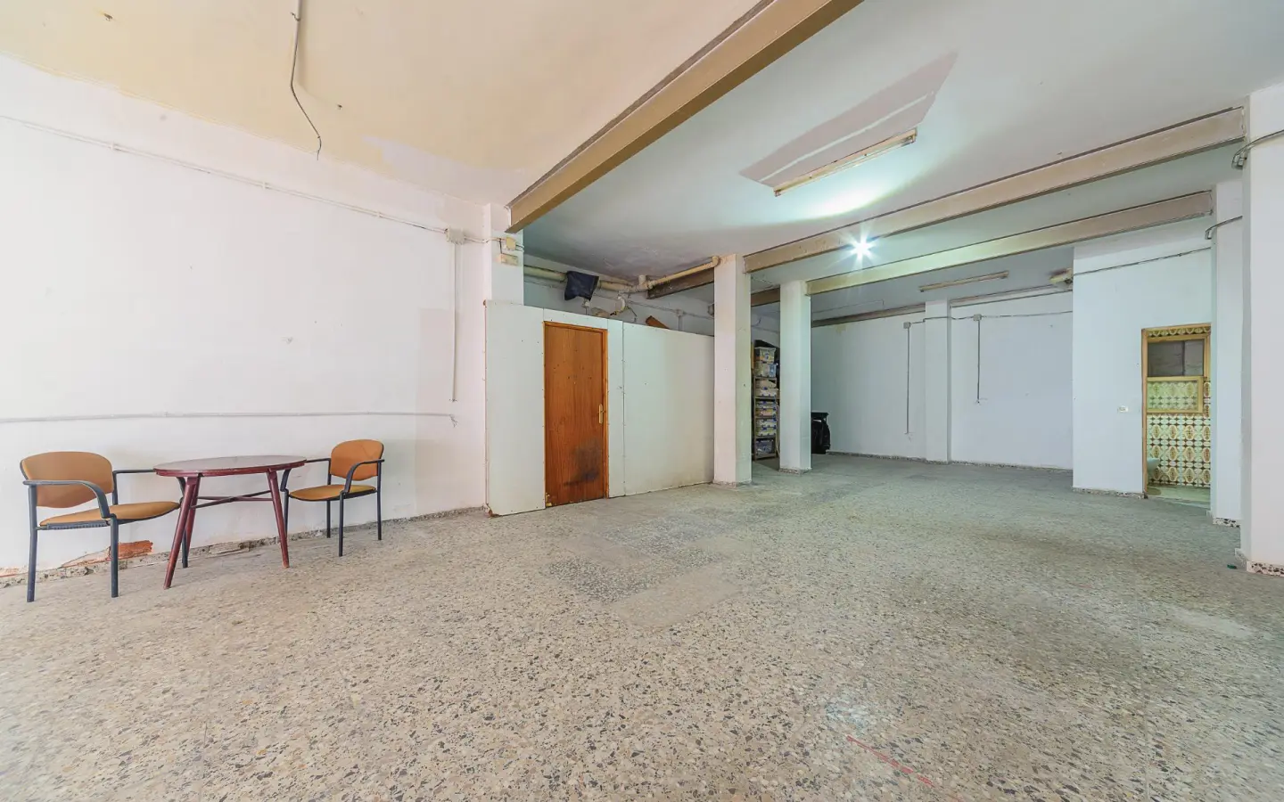 Commercial Unit In Elche, Spain (106 M²)