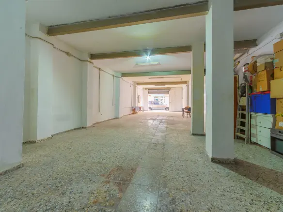 Commercial Unit In Elche, Spain (106 M²)
