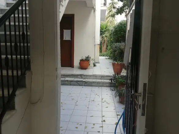4-bedroom Building In Chalandri, Greece (300 M²)