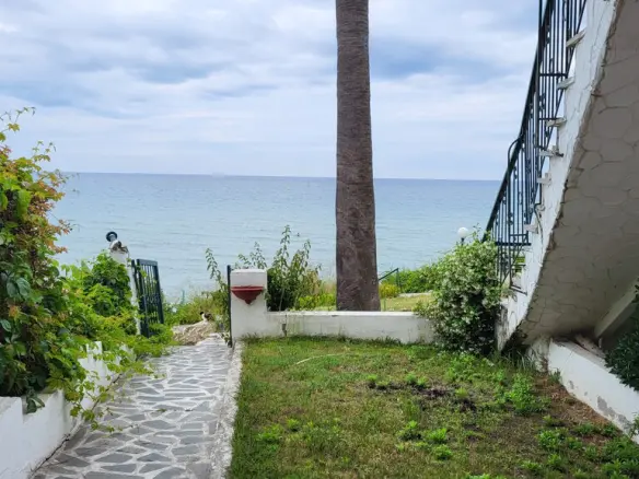 1-bedroom Flat In Kassandra, Greece (60 M²)