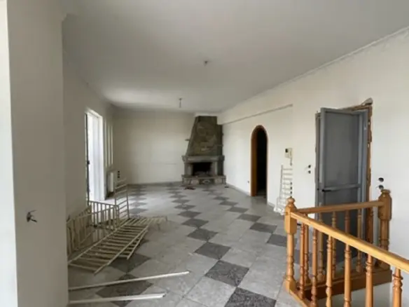 3-bedroom Duplex In Petroupoli, Greece (117 M²)