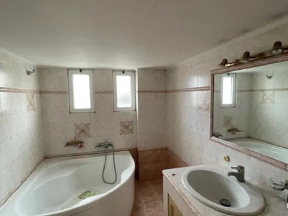 3-bedroom Duplex In Petroupoli, Greece (117 M²)