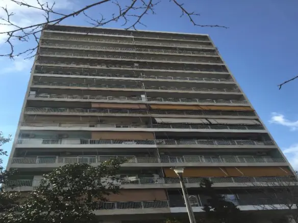 Flat Of 110 M² In Athens