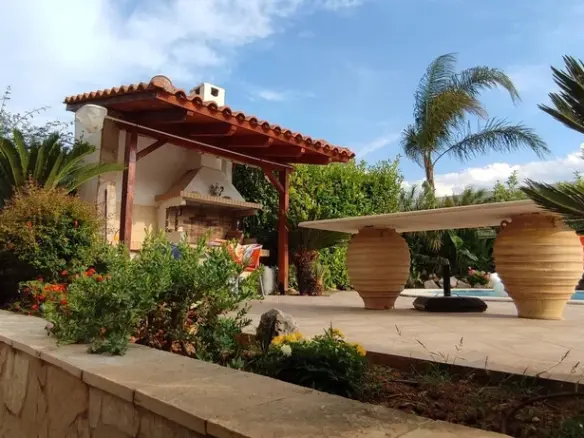 3-bedroom Maisonette In Xilokastro, Greece (118 M²)