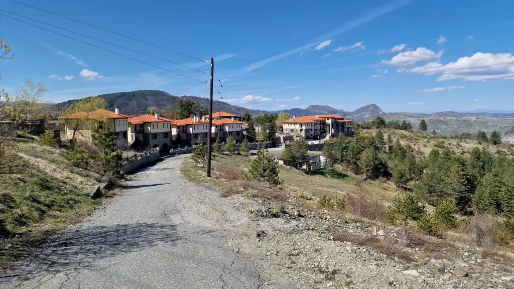 For Sale Hotel 3219 M² In North Greece