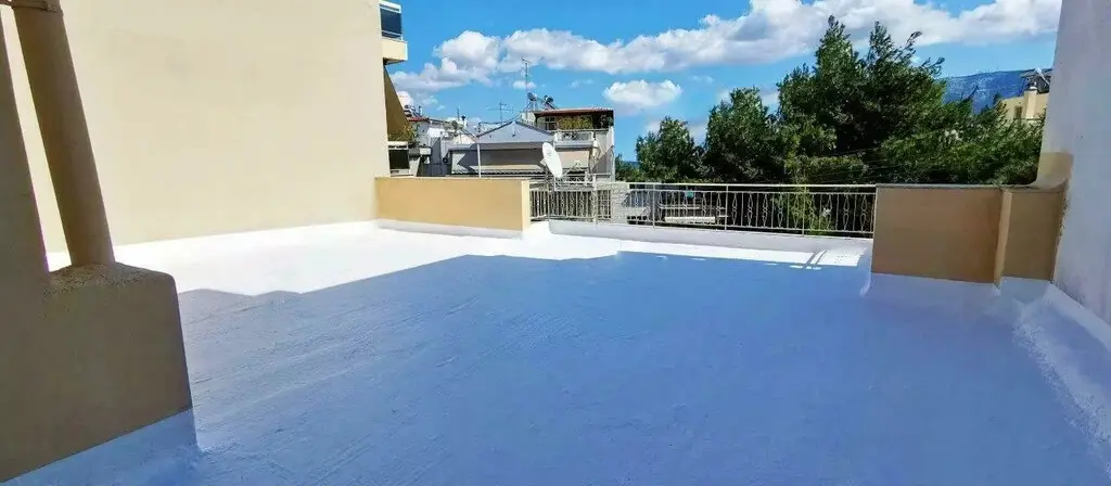 Building Of 200 M² In Athens