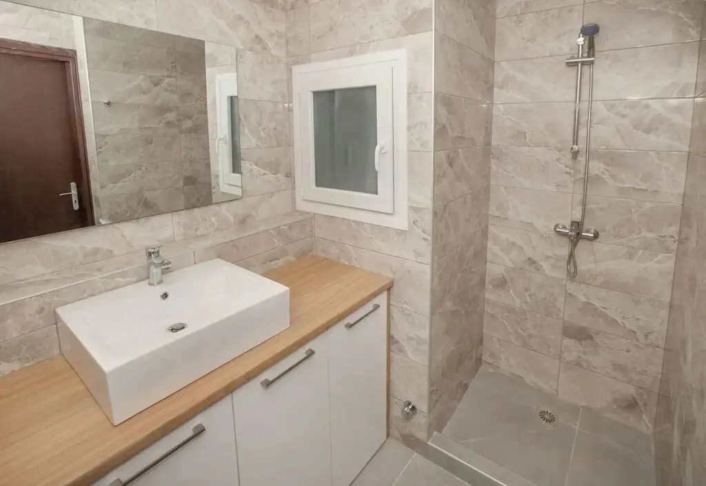 Flat Of 93 M² In Athens