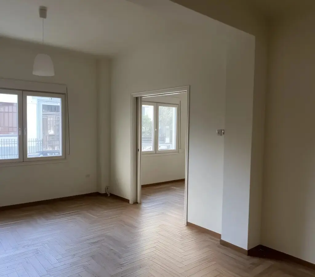 Flat Of 93 M² In Athens