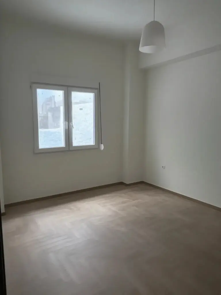 Flat Of 93 M² In Athens