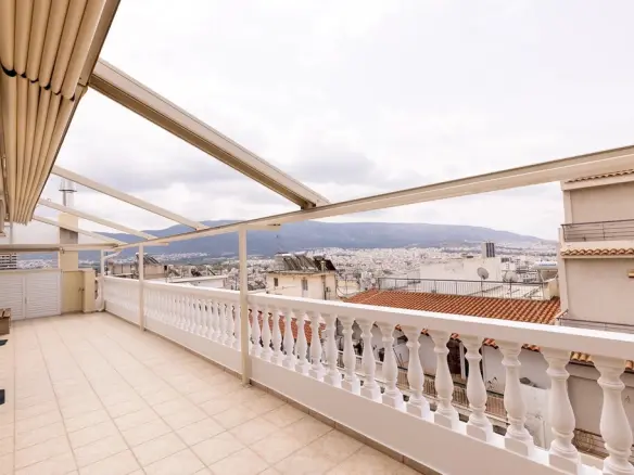 4-bedroom Maisonette In Ampelokipoi – Pentagon, Greece (145 M²)