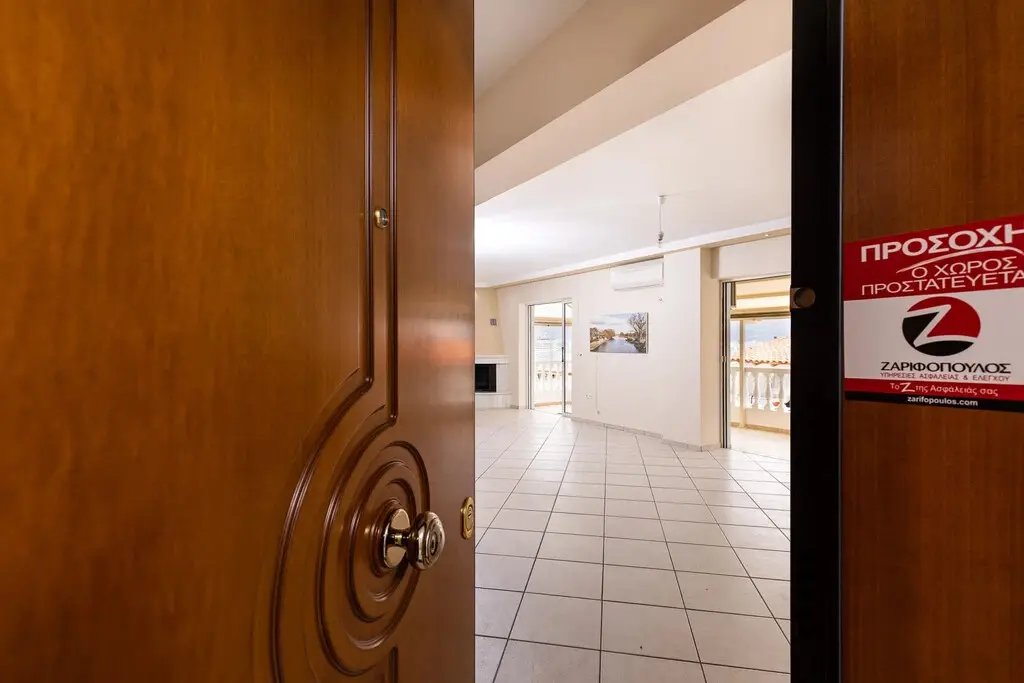 Maisonette Of 145 M² In Athens