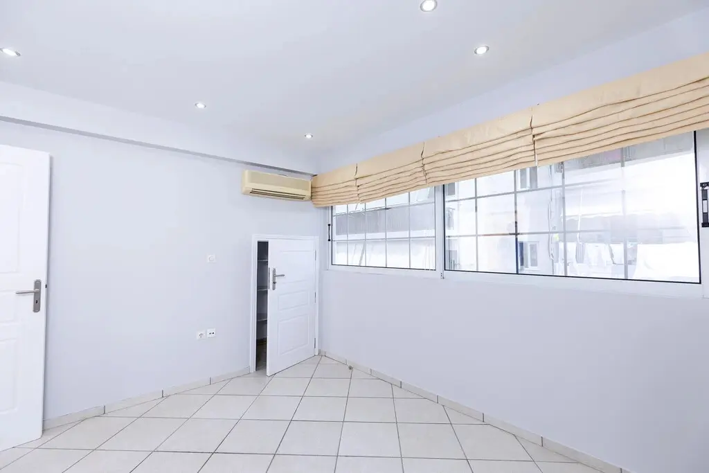 Maisonette Of 145 M² In Athens